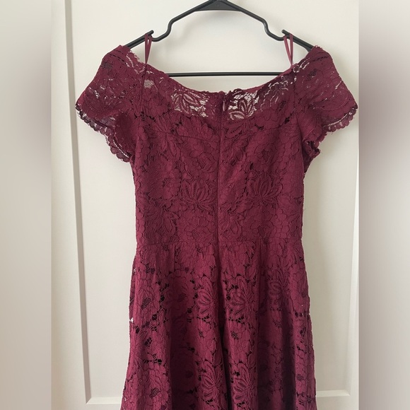 NWT - Le Chateau Lace Off-Shoulder Dress – Size 2 - Picture 14 of 14